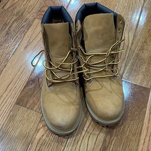 Big Kid’s 6inch Premium Timberland Boot (constructs)